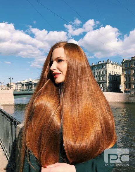 俄罗斯姑娘的头发 